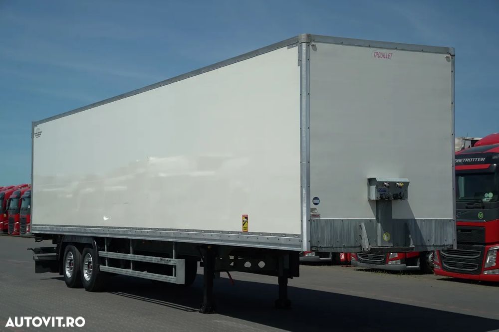 Fruehauf TROUILLET / CONTAINER / COFFER / DOUĂ AXE SAF / PODEA FOARTE REZISTENTĂ: ȘIMBĂTĂ / SAF / 2022 - 1