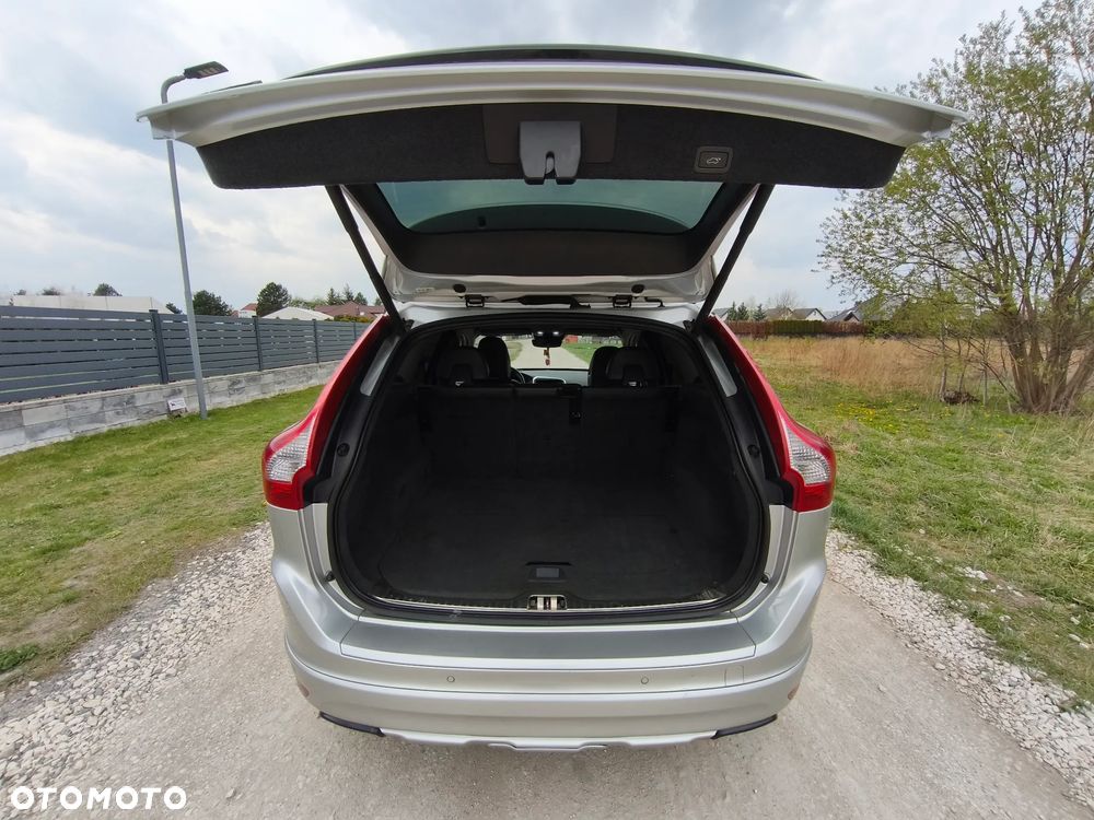 Volvo XC 60 T6 AWD Edition Pro - 14