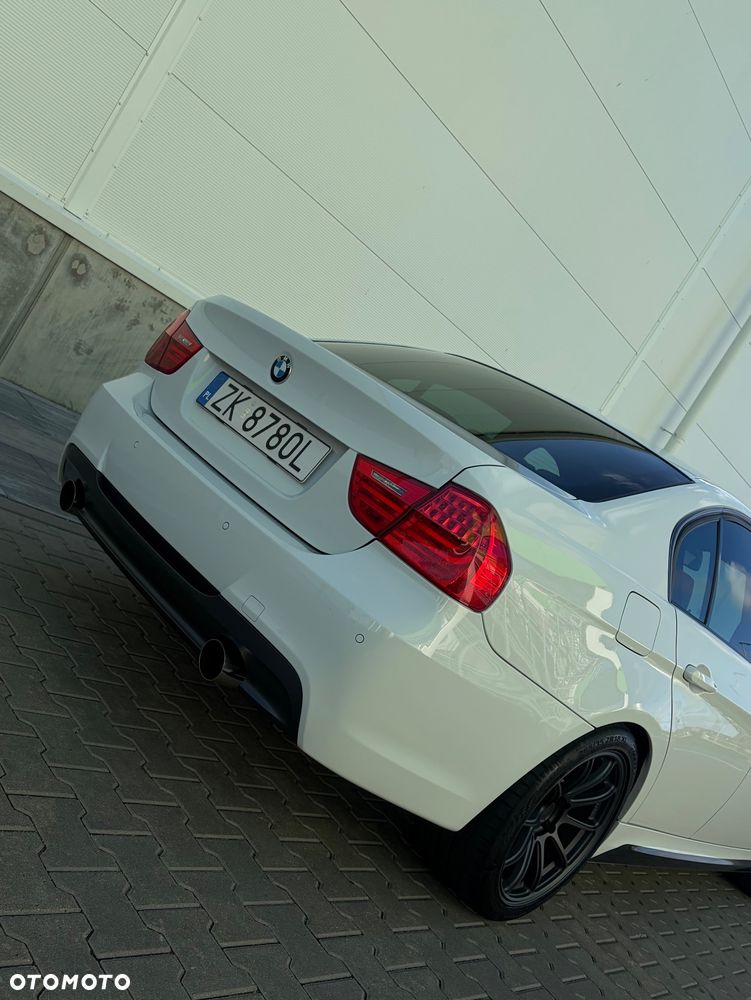BMW Seria 3 320i Edition Sport - 10