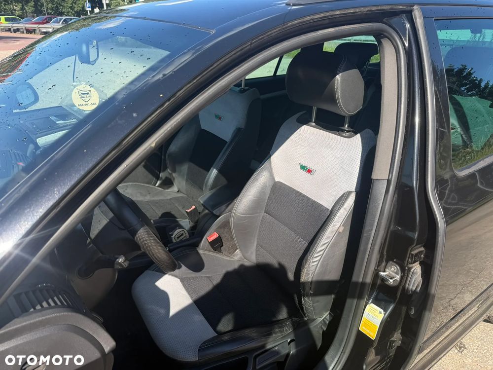 Skoda Octavia 2.0 TDI RS - 8