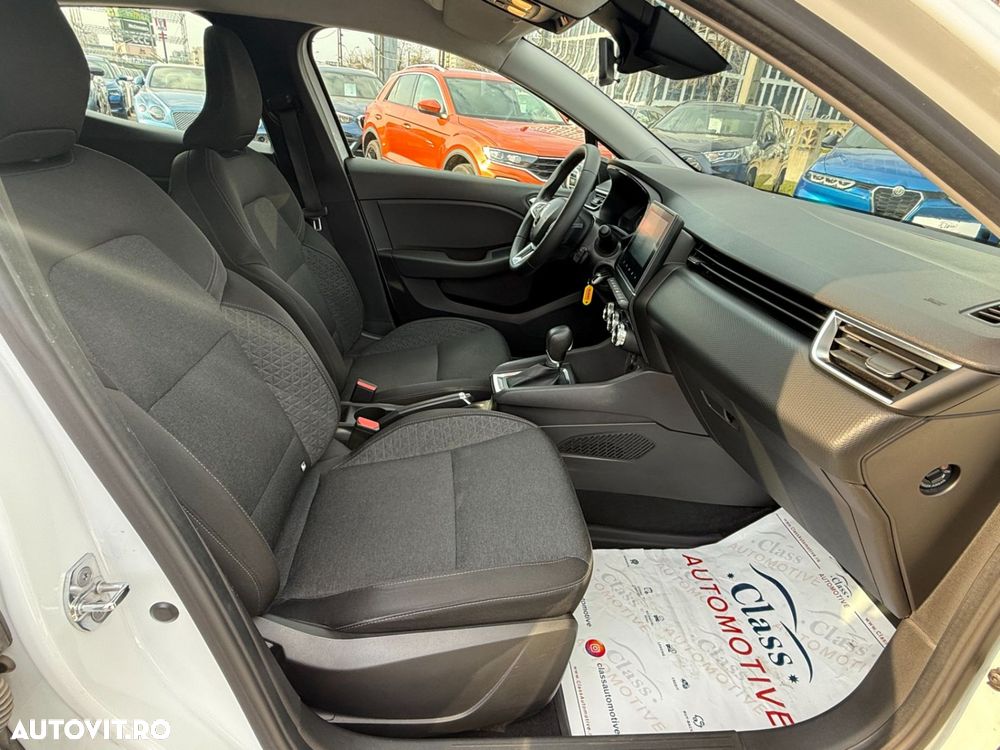 Renault Clio V TCe 90 CVT Techno - 8