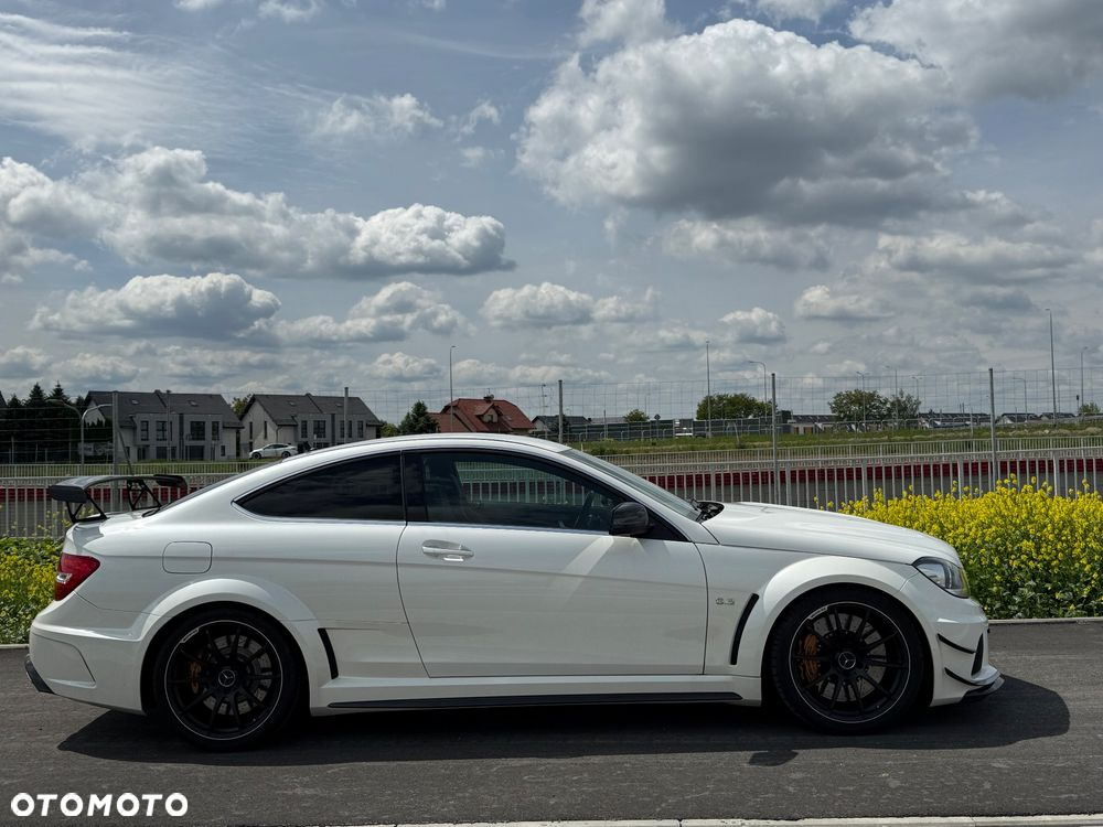 Mercedes-Benz Klasa C 63 AMG Coupe AMG SPEEDSHIFT MCT Black Series - 2