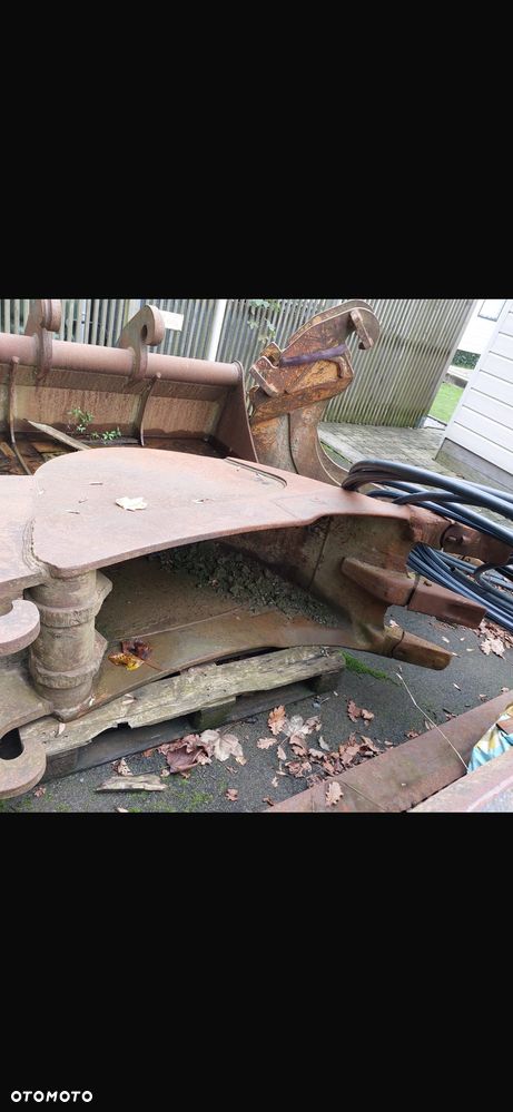 Case CX135SR  SUMITOMO - 13