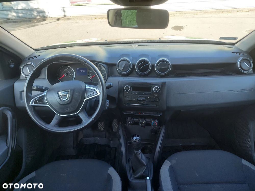 Dacia Duster SCe 115 2WD Essential - 8