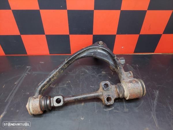 Braço Suspensão Frente Superior Direito Toyota Dyna Camião De Platafor - 1