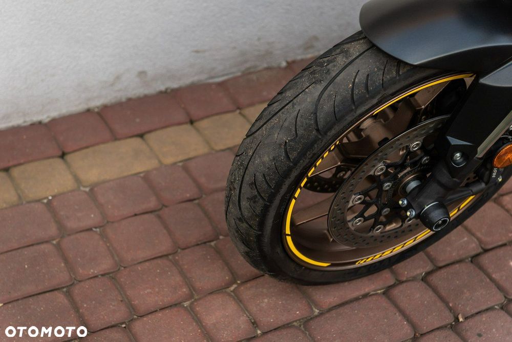 Honda CB - 9