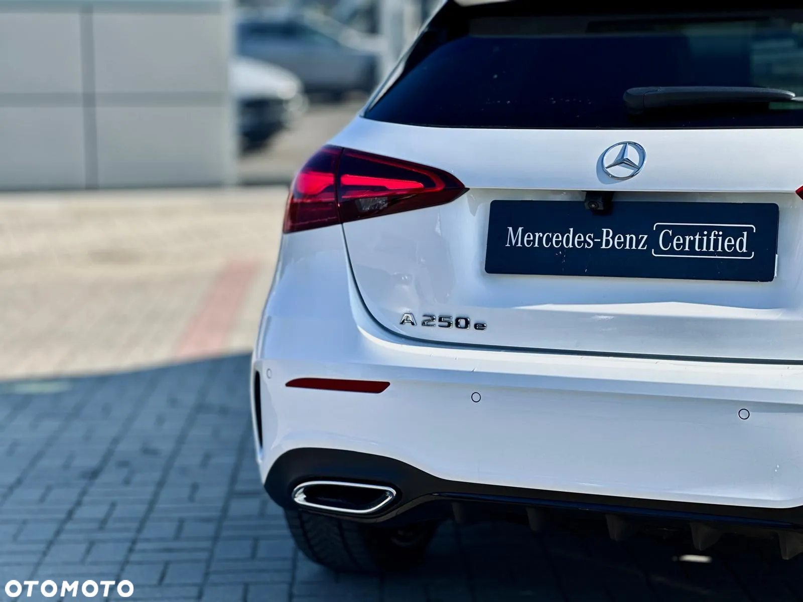 Mercedes-Benz Klasa A 250 e PHEV AMG Line 8G-DCT - 15