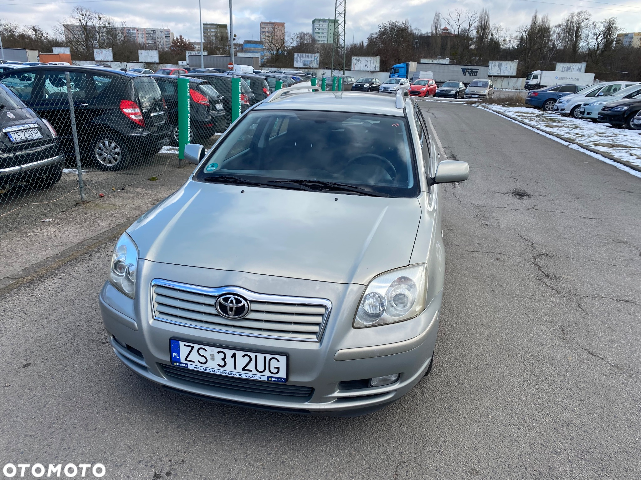 Toyota Avensis 2.0 VVT-i Combi Sol - 9