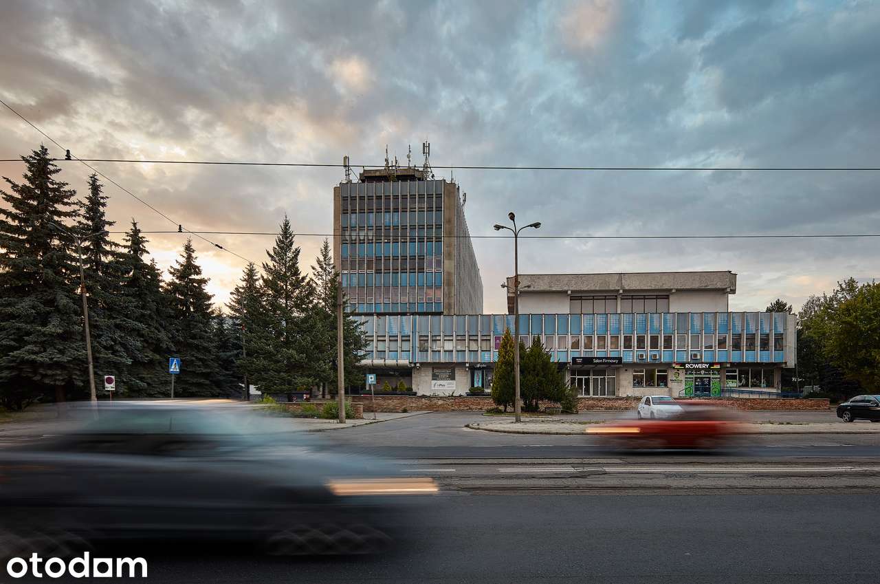 Biuro 16 m² po remoncie | parking | dostępne od zaraz