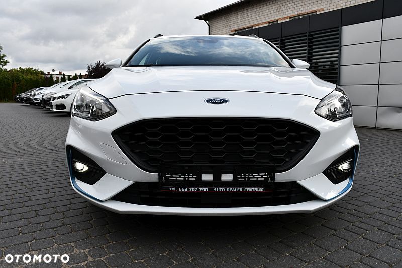 Ford Focus 1.5 EcoBlue Start-Stopp-System ST-LINE X - 5