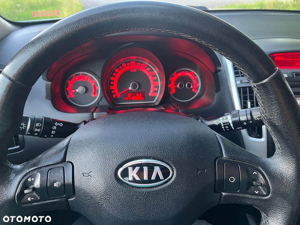Kia Ceed 1.6 CVVT ISG Spirit - 12