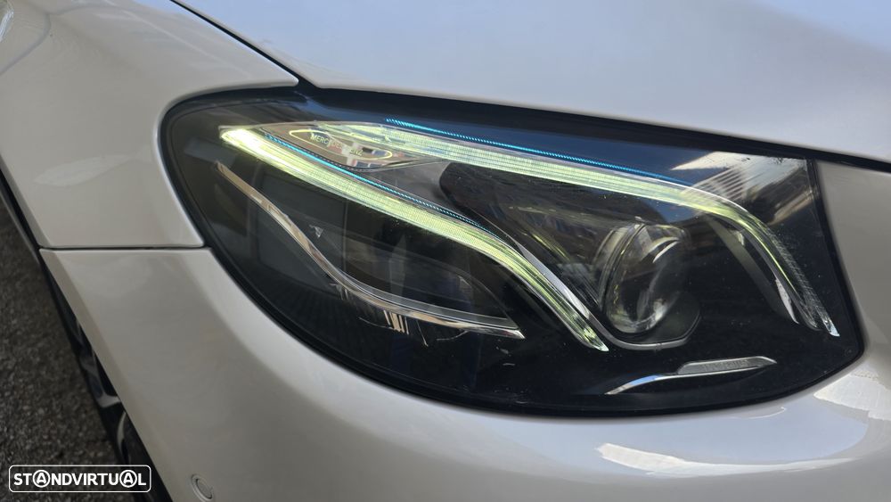 Mercedes-Benz E 220 d AMG Line - 25