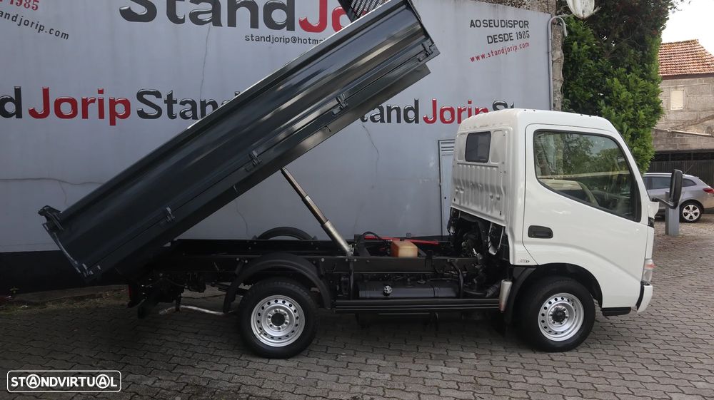 Toyota Dyna S 3.0 D4D 144 HP Basculante - 4