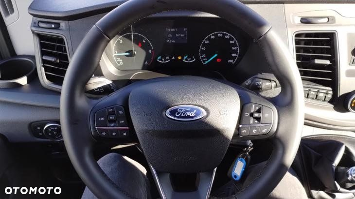 Ford Transit - 9