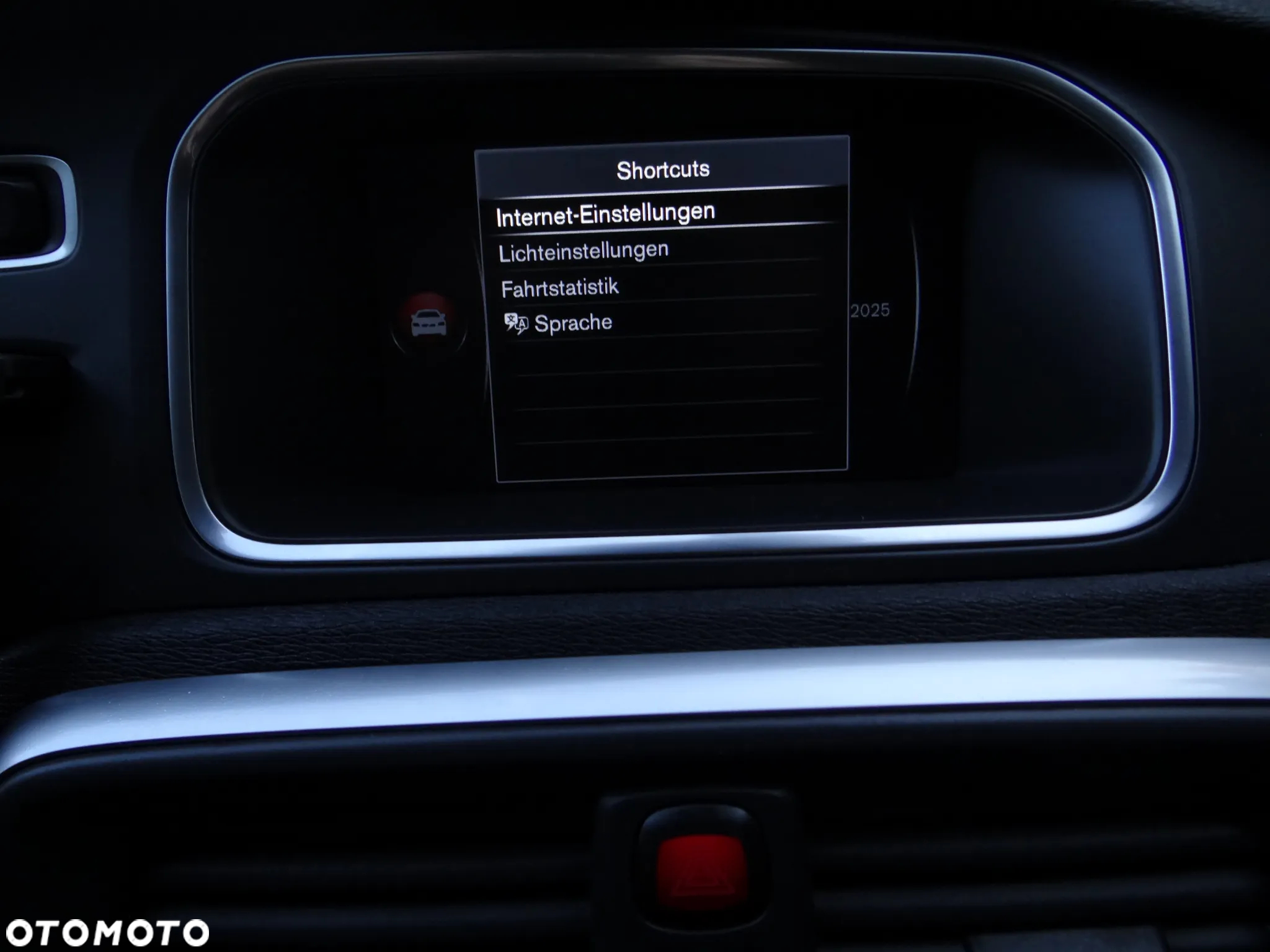 Volvo V40 D2 R-Design Kinetic - 27