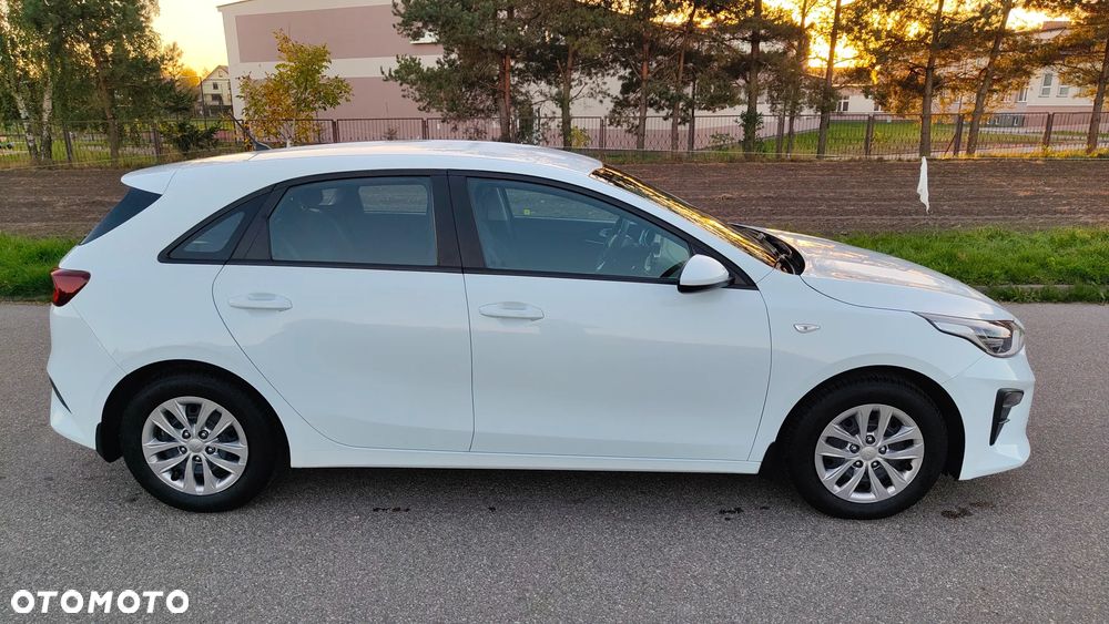 Kia Ceed - 4