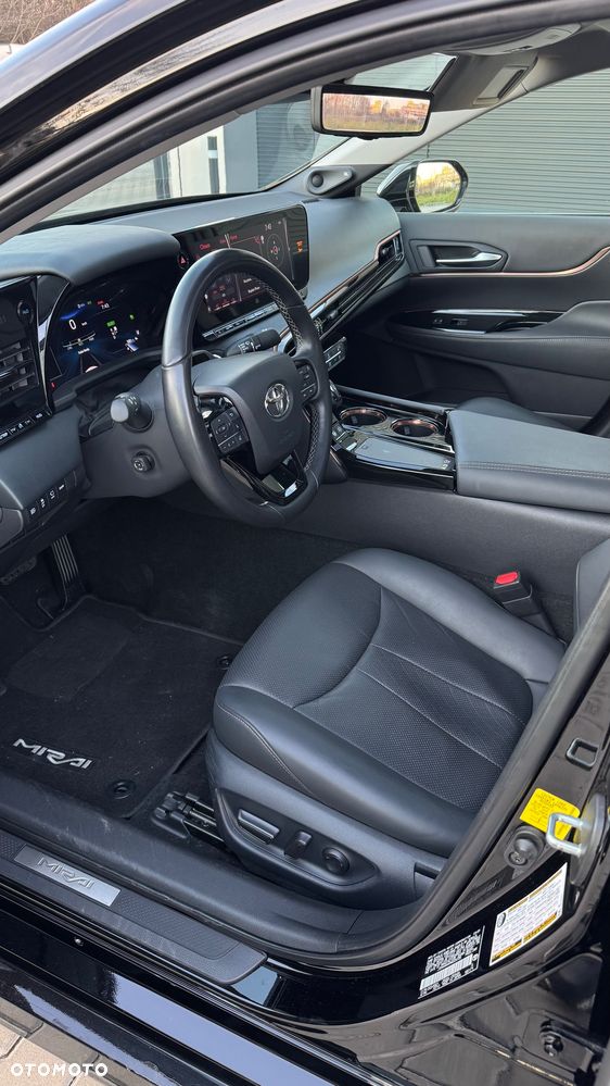 Toyota Mirai - 6