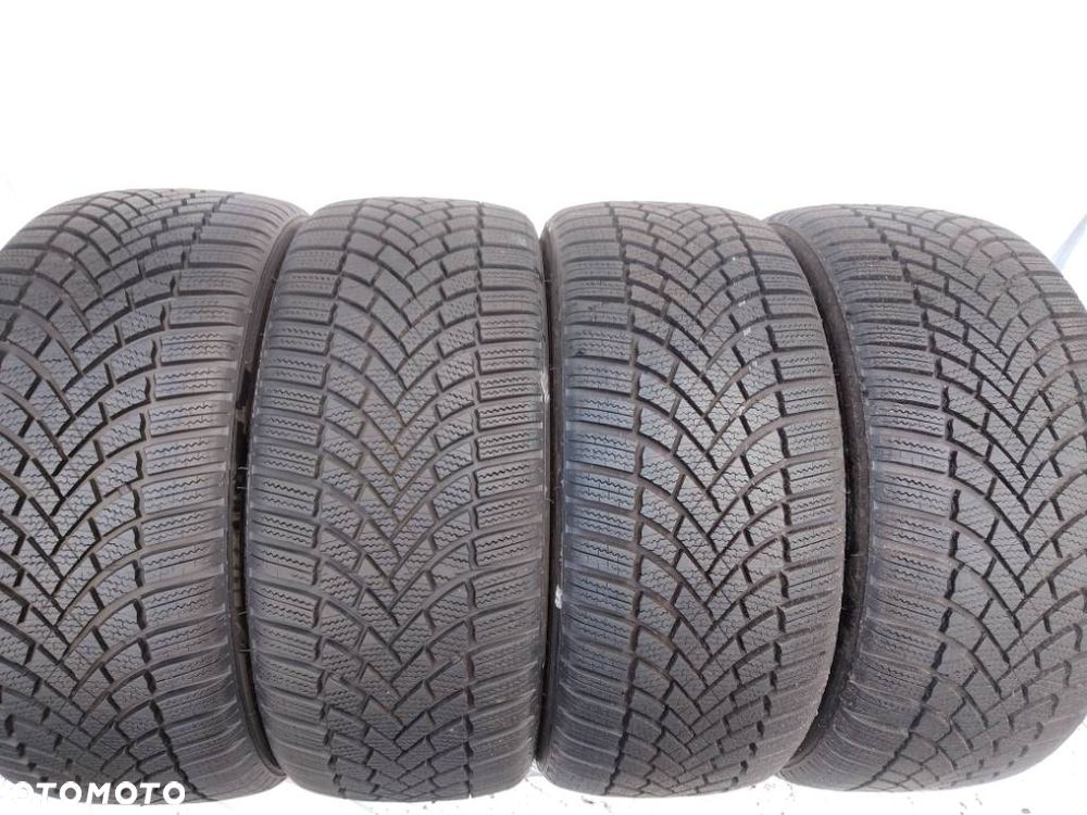 Bridgestone Blizzak LM005 225/40 R18 92V 2025 8mm - 1