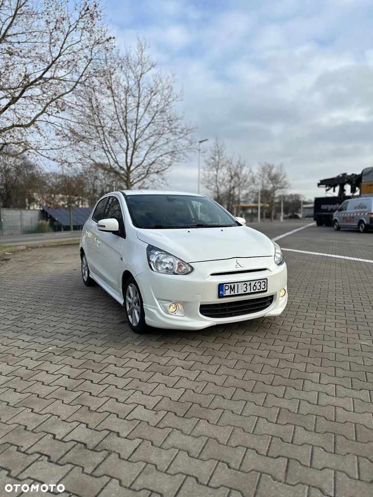 Mitsubishi Space Star 1.2 Clear Tec CVT Diamant+ - 4