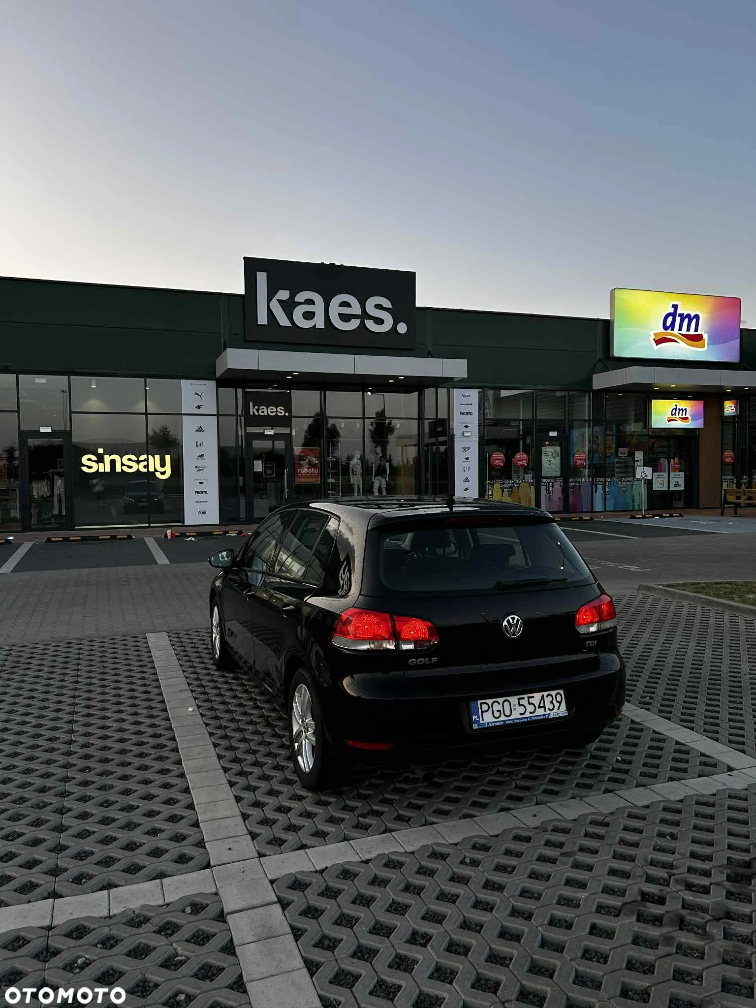Volkswagen Golf VI 1.6 TDI Comfortline - 5