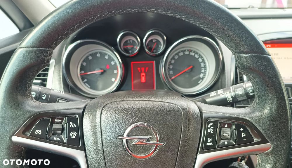 Opel Astra 1.4 T Cosmo S&S EU6 - 10