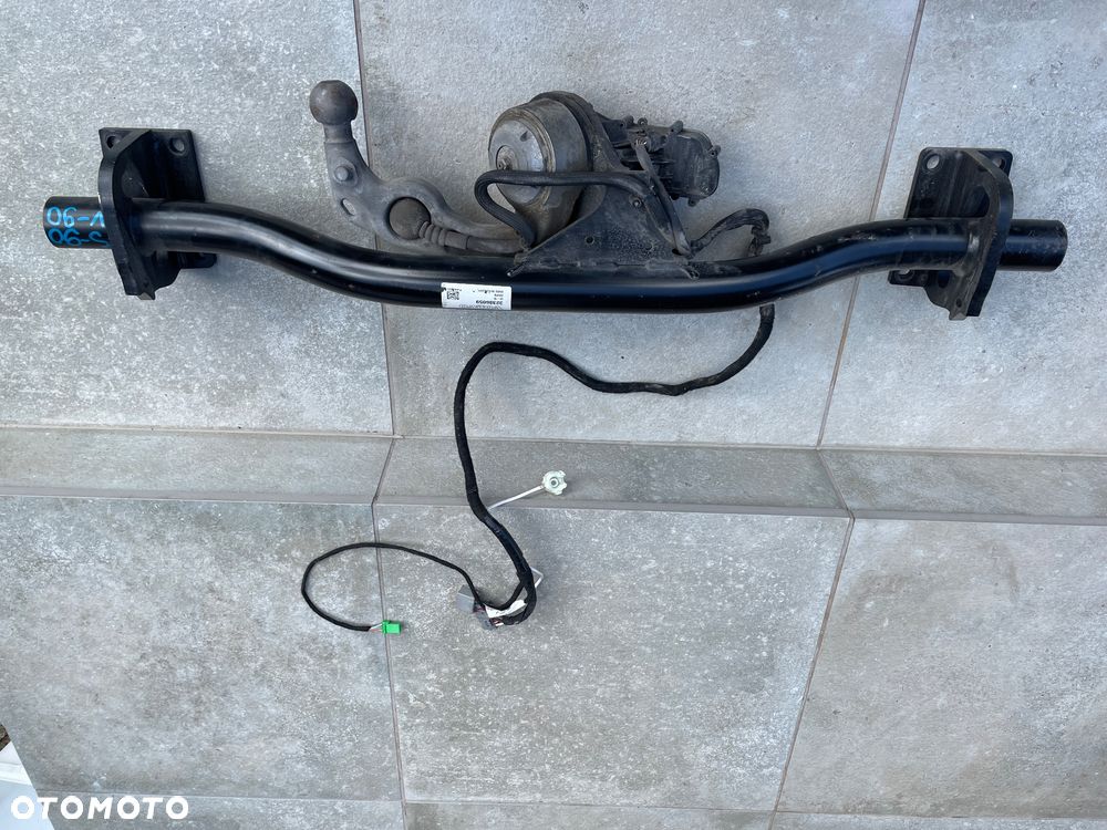 HAK HOLOWNICZY ELEKTRYCZNY VOLVO S90  V90  32386059 - 2