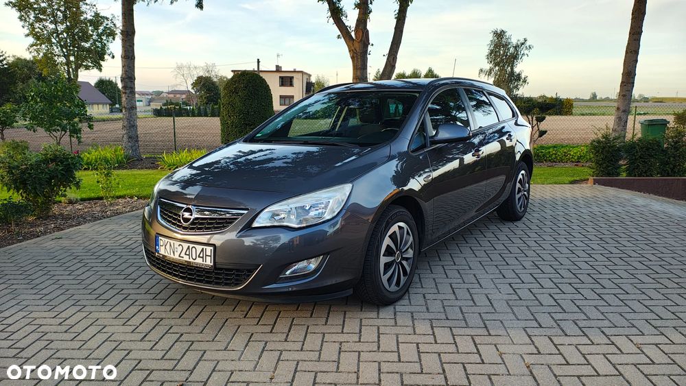 Opel Astra GTC 1.4 Turbo - 3