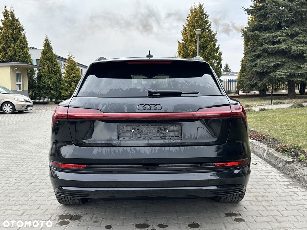 Audi e-tron 55 Quattro - 4