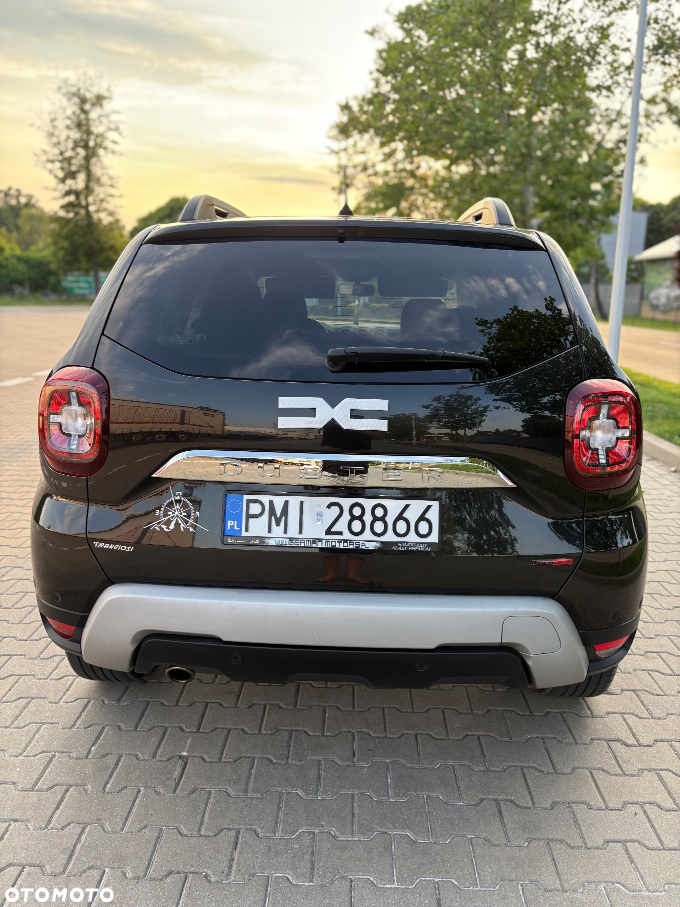 Dacia Duster 1.6 SCe Ambiance S&S - 4