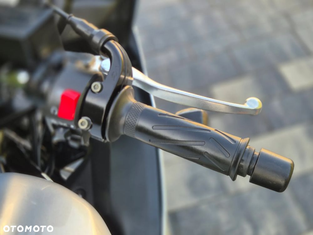 Yamaha FZ6 - 11