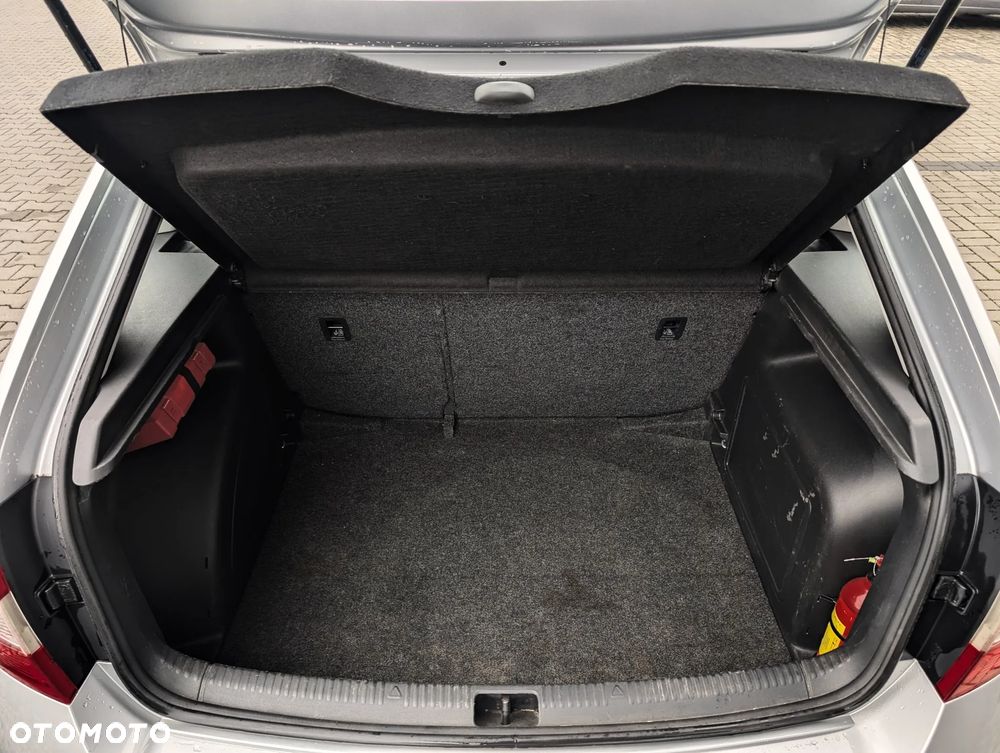 Skoda RAPID 1.2 TSI Ambition - 20