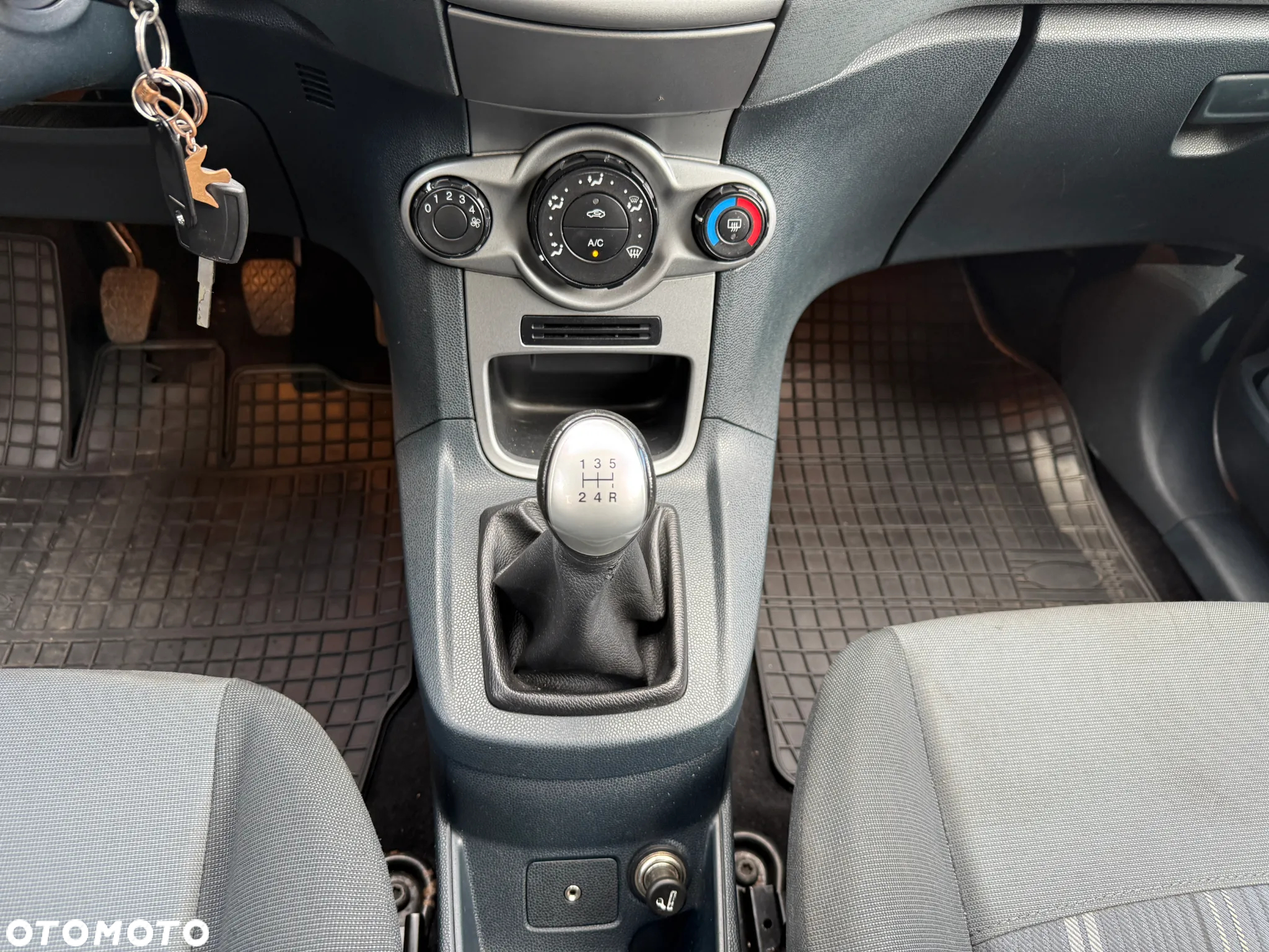 Ford Fiesta 1.4 Silver X - 23