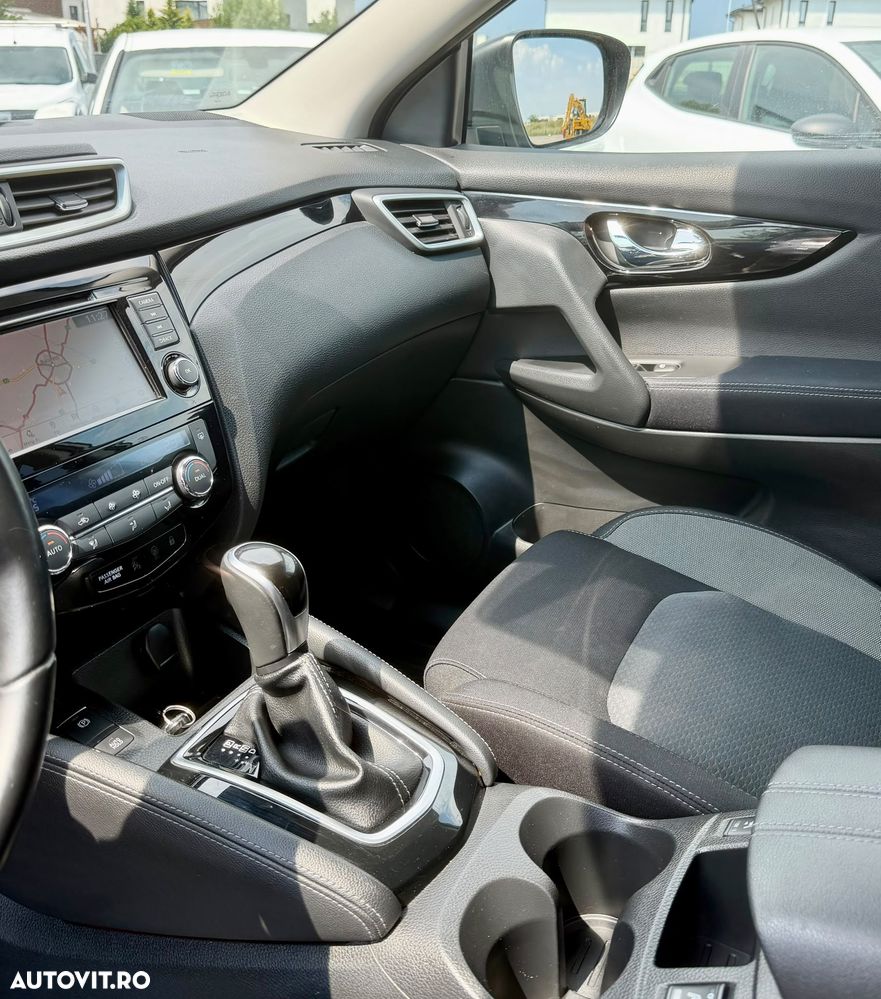 Nissan Qashqai - 17