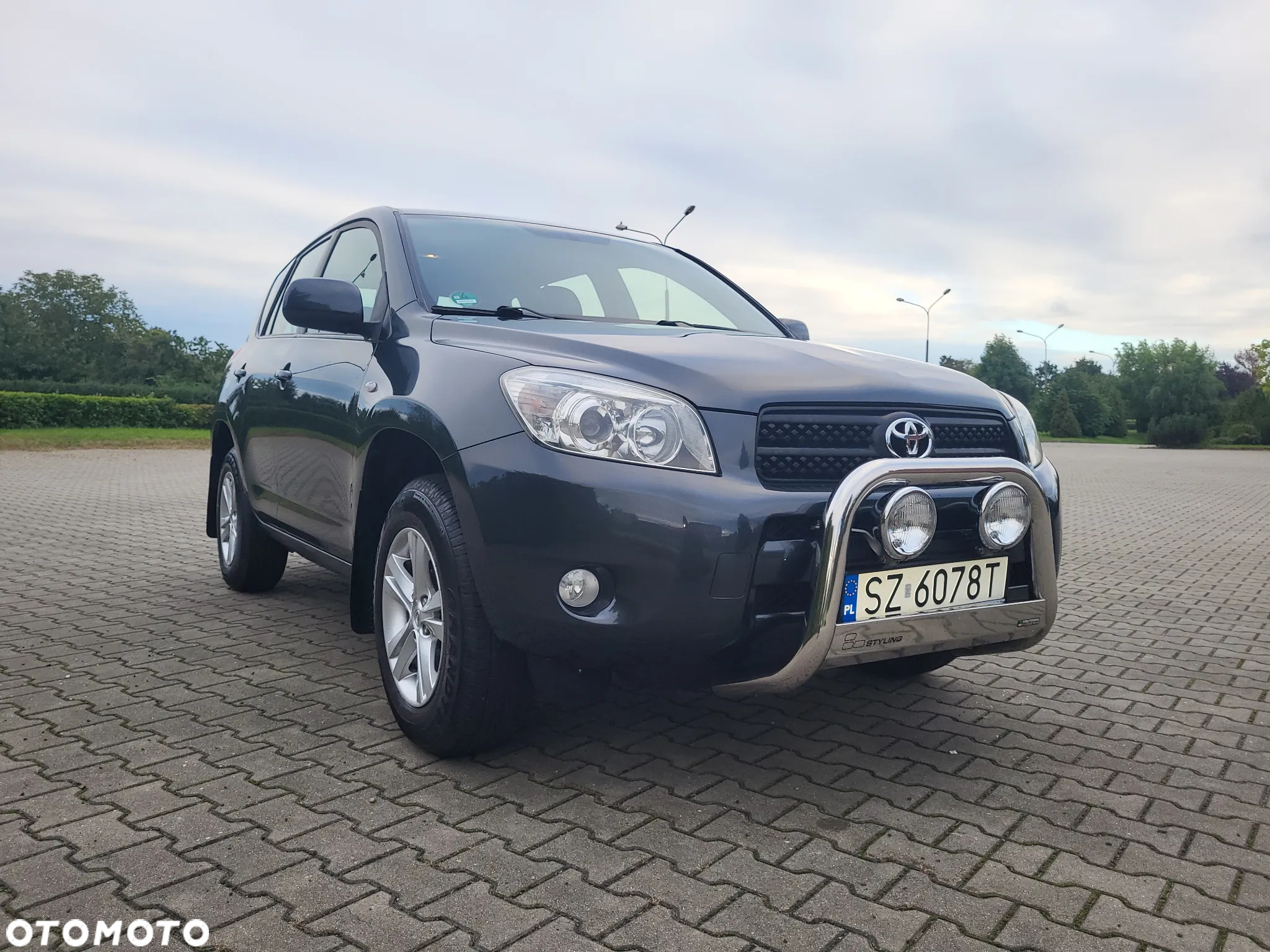 Toyota RAV4 2.0 VVT-i Sol - 3