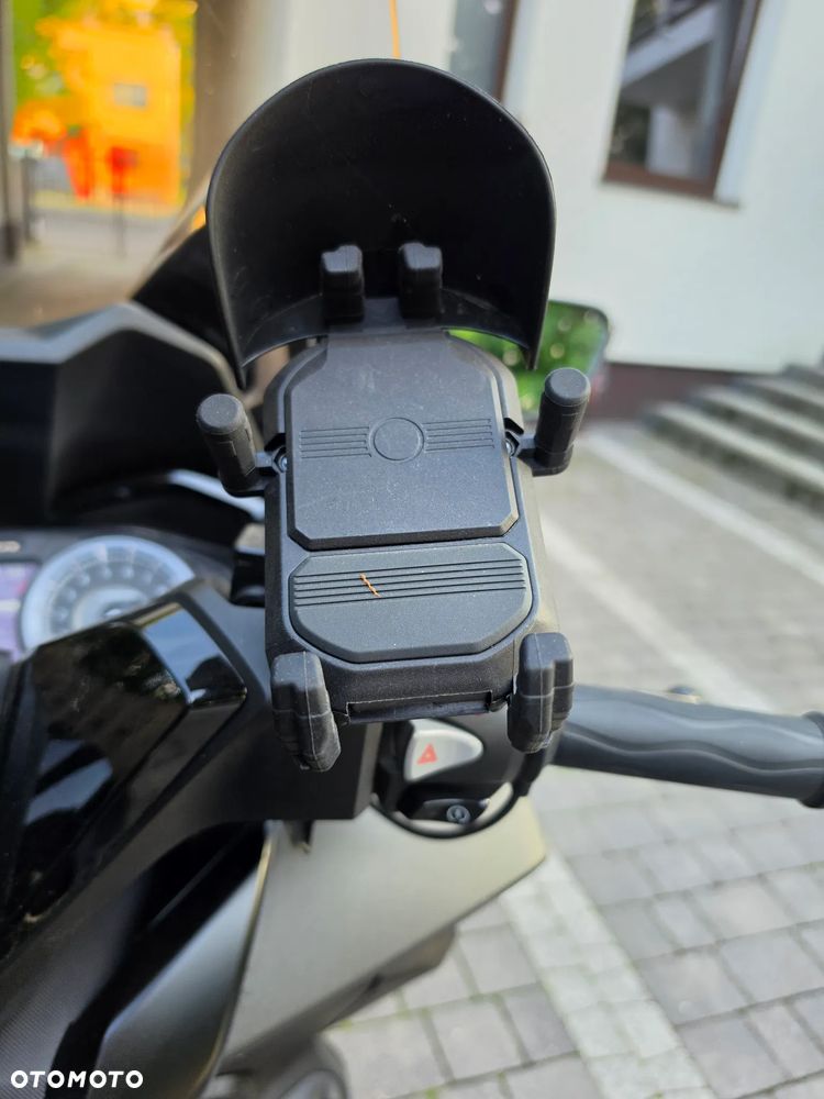 Honda NSS - 23