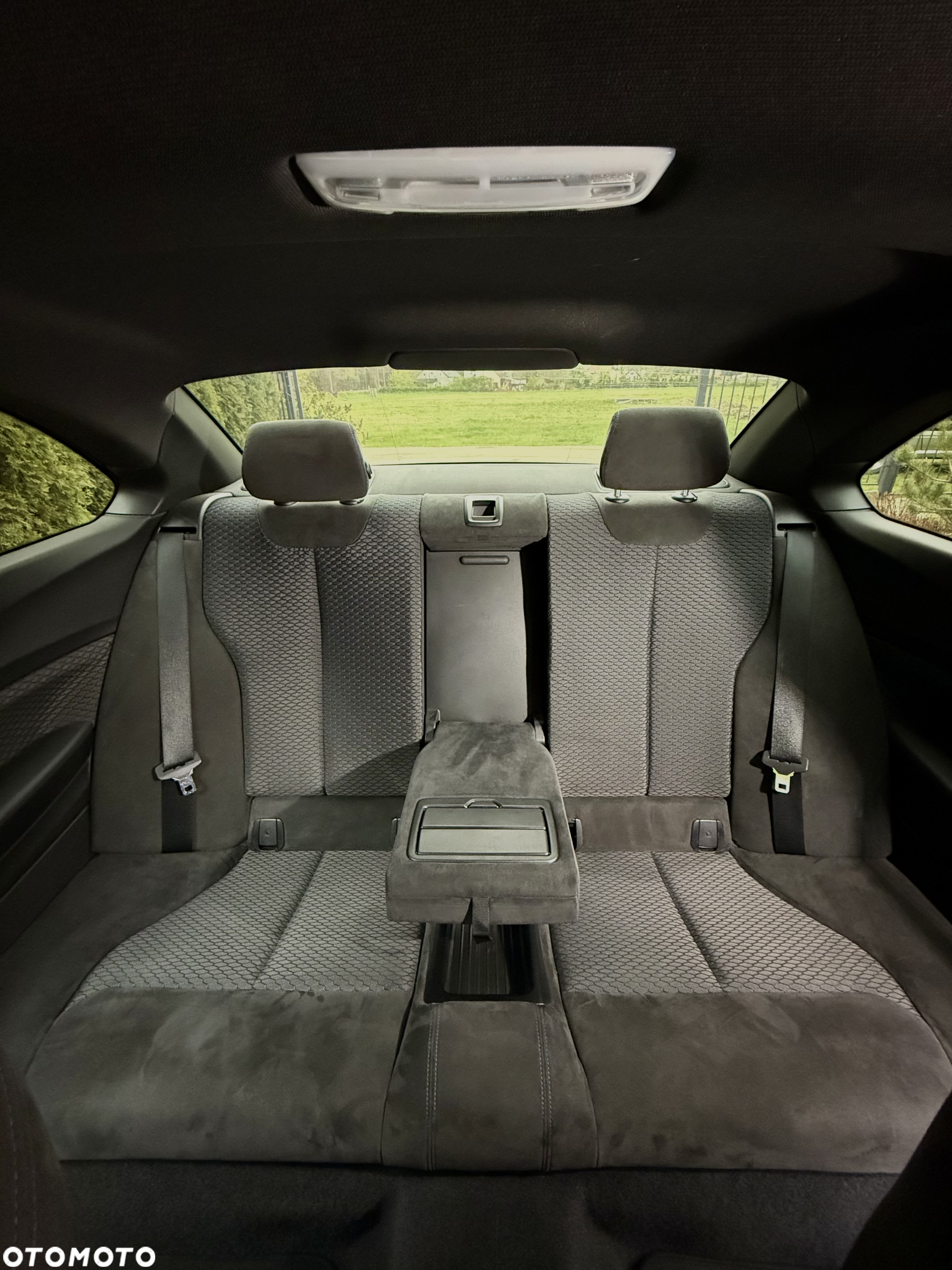 BMW Seria 2 220d Coupe - 17