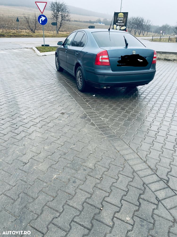 Skoda Octavia 1.9TDI Ambiente Aut - 6