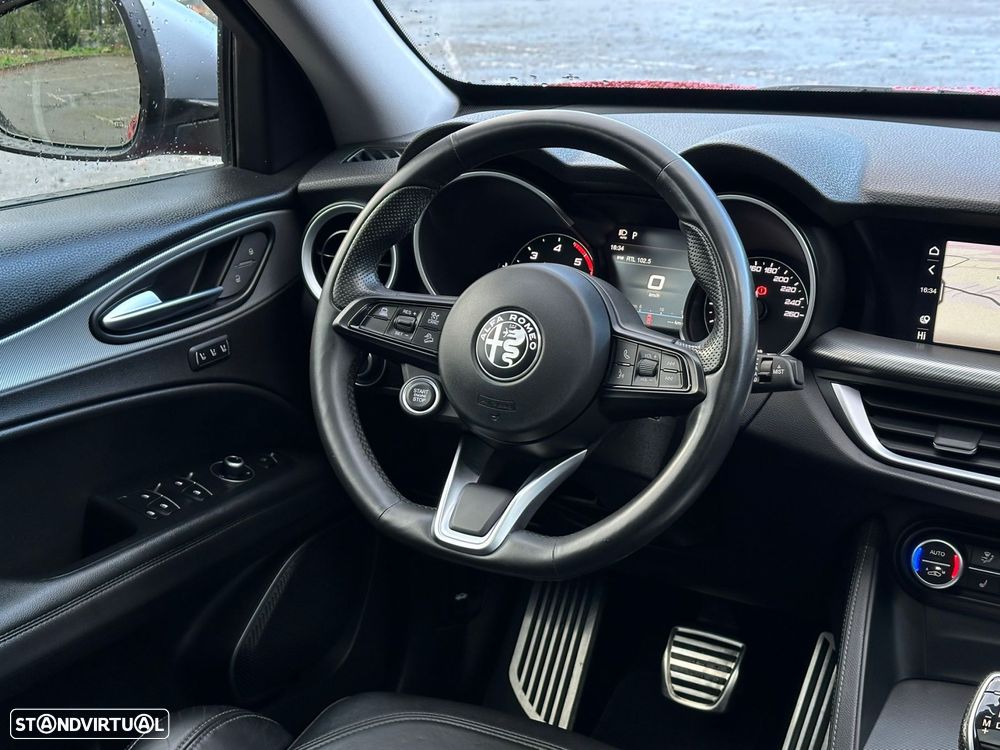 Alfa Romeo Stelvio 2.2 D Sprint AT8 - 23
