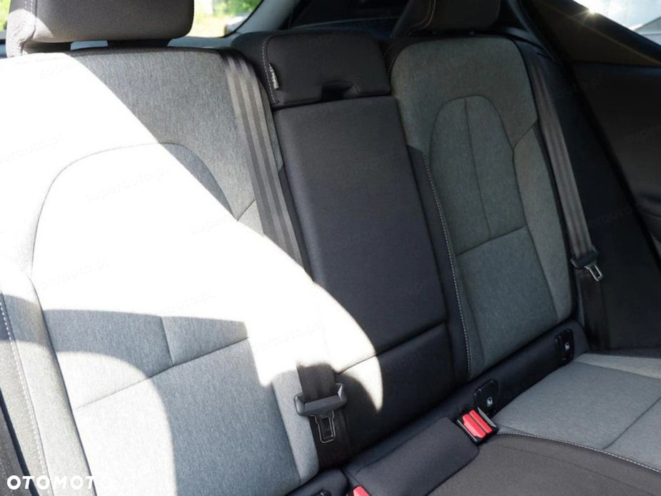 Volvo XC 40 - 10