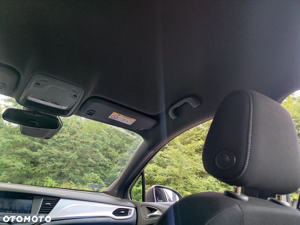 Opel Astra 1.2 T GS Line S&S - 10
