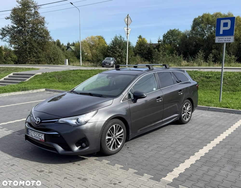 Toyota Avensis 2.0 Prestige MS - 4