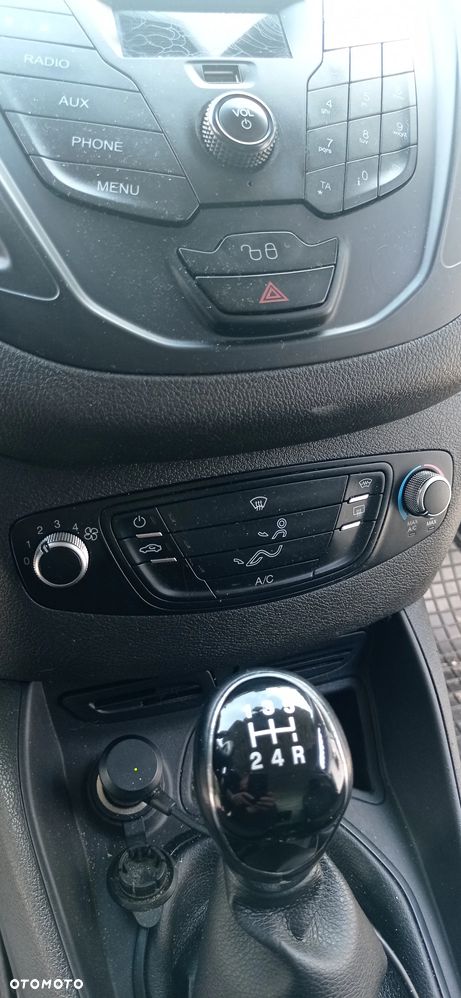 Ford TRANSIT COURIER - 22