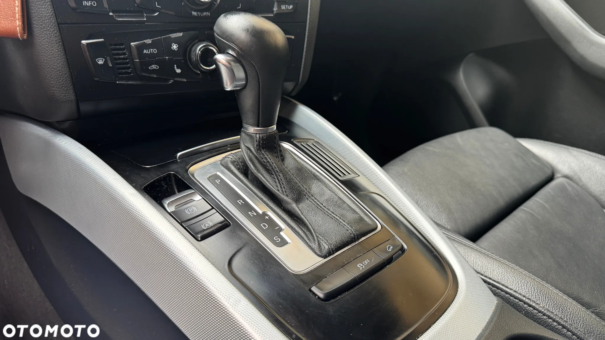 Audi Q5 2.0 TDI quattro S tronic - 19