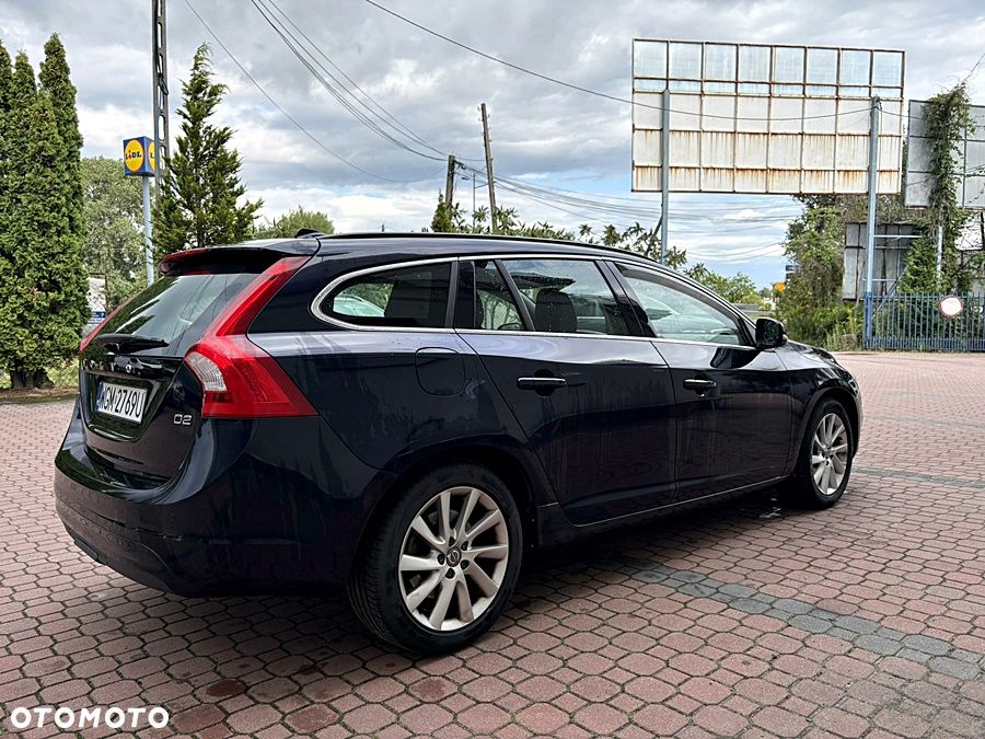 Volvo V60 D2 Drive-E Summum - 6