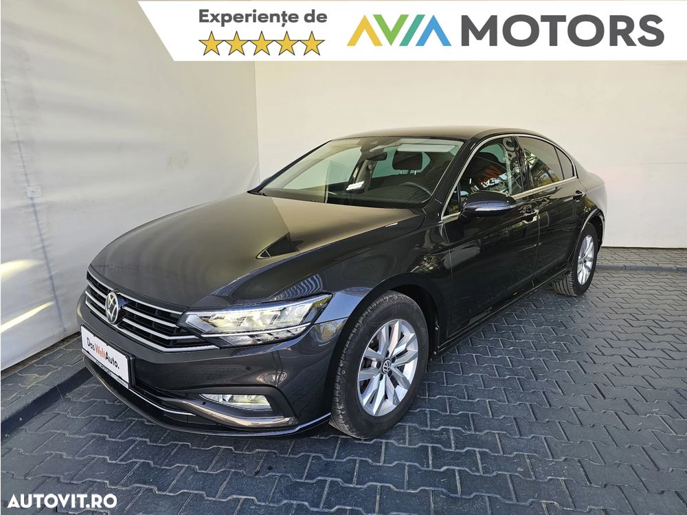 Volkswagen Passat 1.5 TSI ACT DSG Comfortline - 2