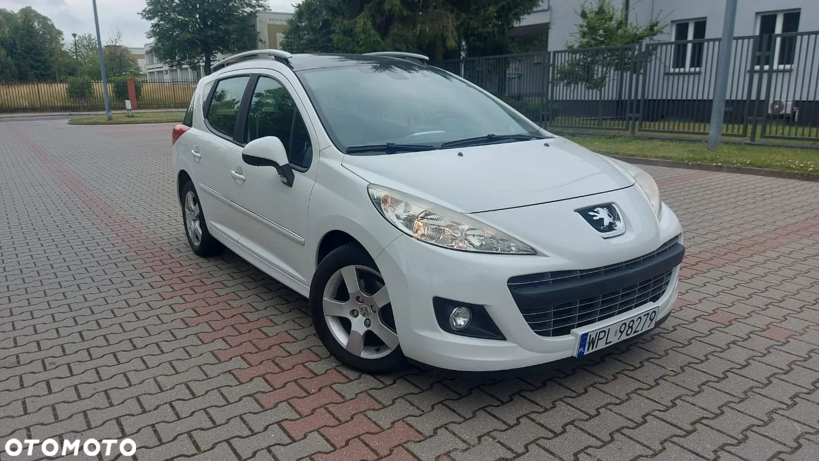 Peugeot 207 1.6 VTi Premium - 1