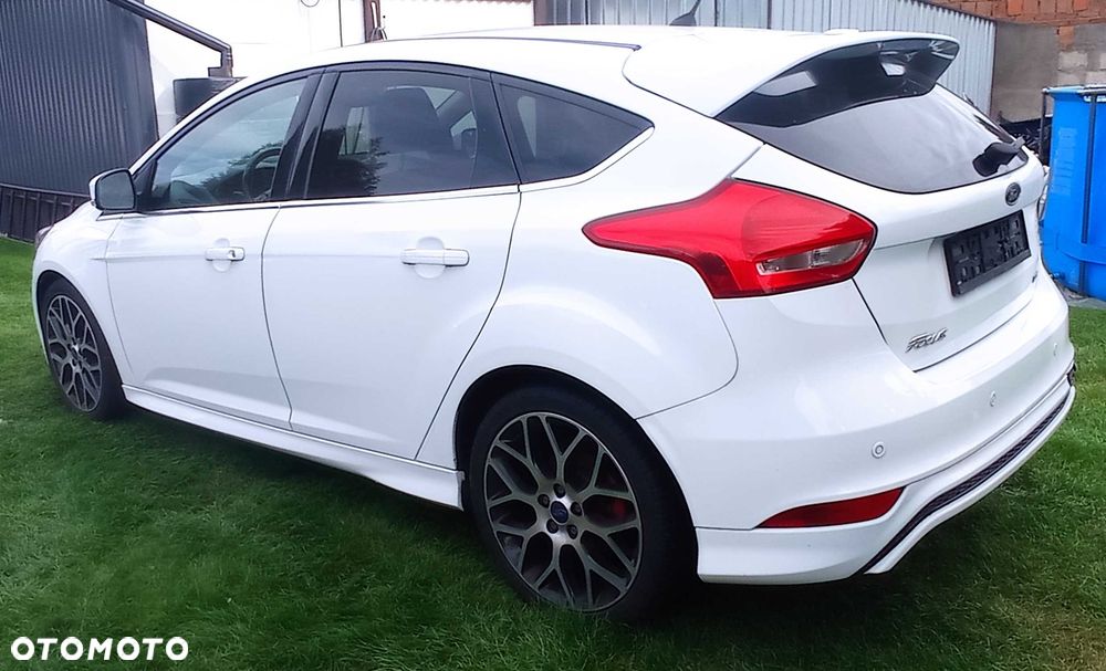 Ford Focus - 5