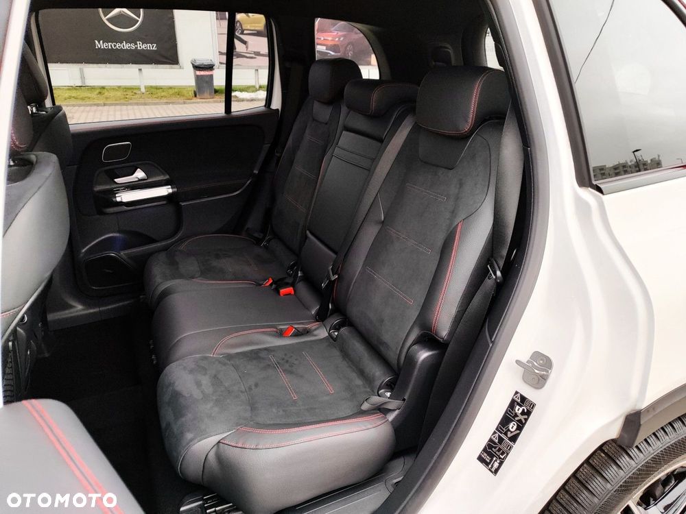 Mercedes-Benz GLB 220 d 4-Matic AMG Line 8G-DCT - 13