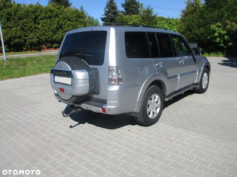 Mitsubishi Pajero 3.2 DID Invite - 6