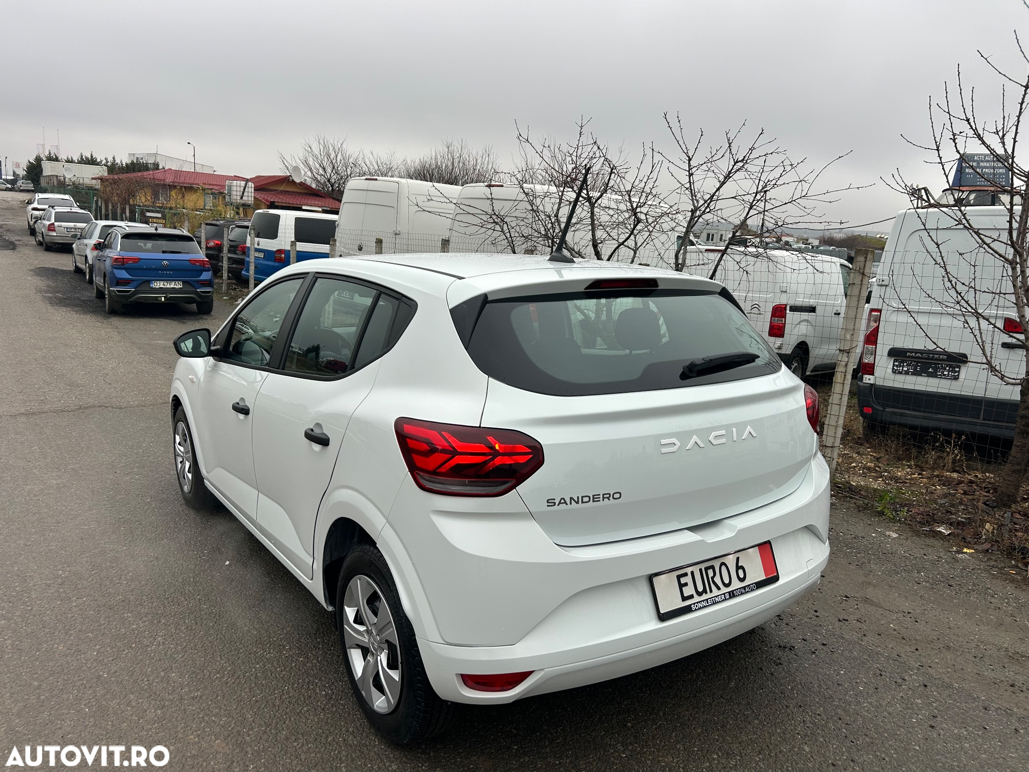 Dacia Sandero TCe 90 Essential - 7